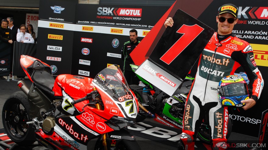 worldsbk_round03_-82089_r3_ambience_slide_big