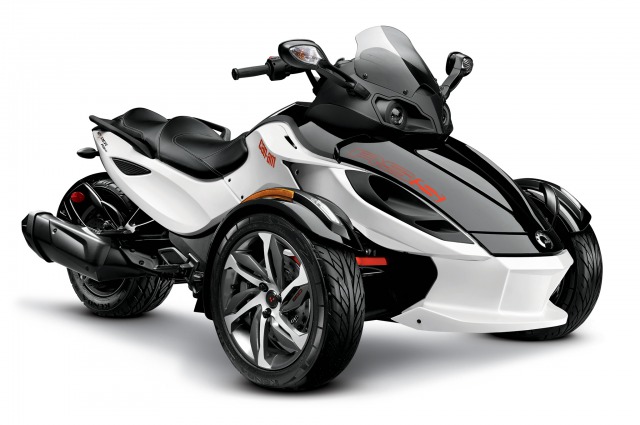 s_canam-spyder-rss-4
