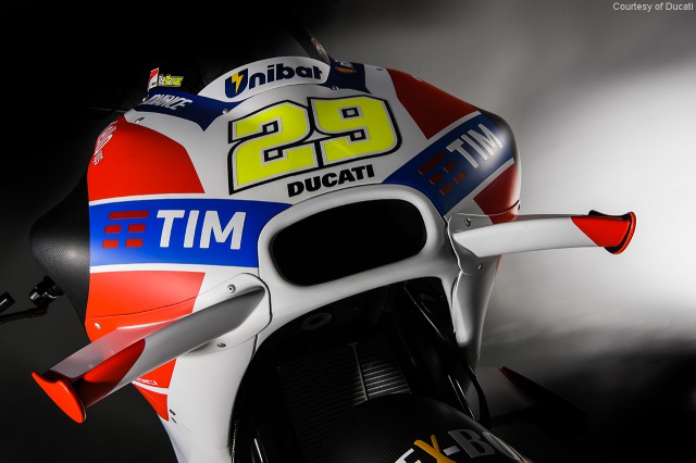 s_2016-Ducati-MotoGP-Team-3